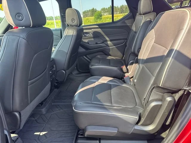 Used 2023 RADIANT RED TINTCOAT Chevrolet Premier image 29