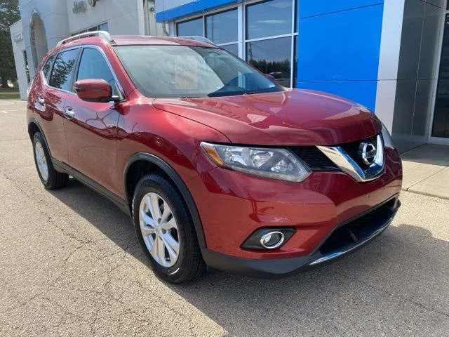 2016 Nissan Rogue SV AWD's photo