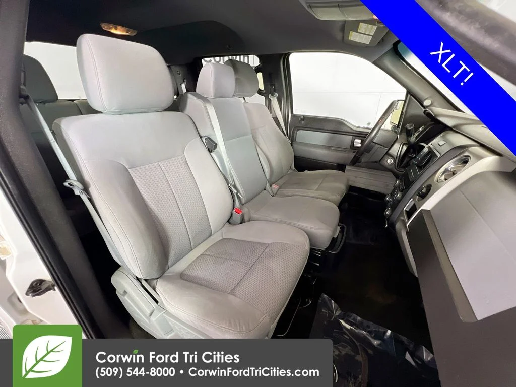 Used 2013 Oxford White Ford XLT image 16