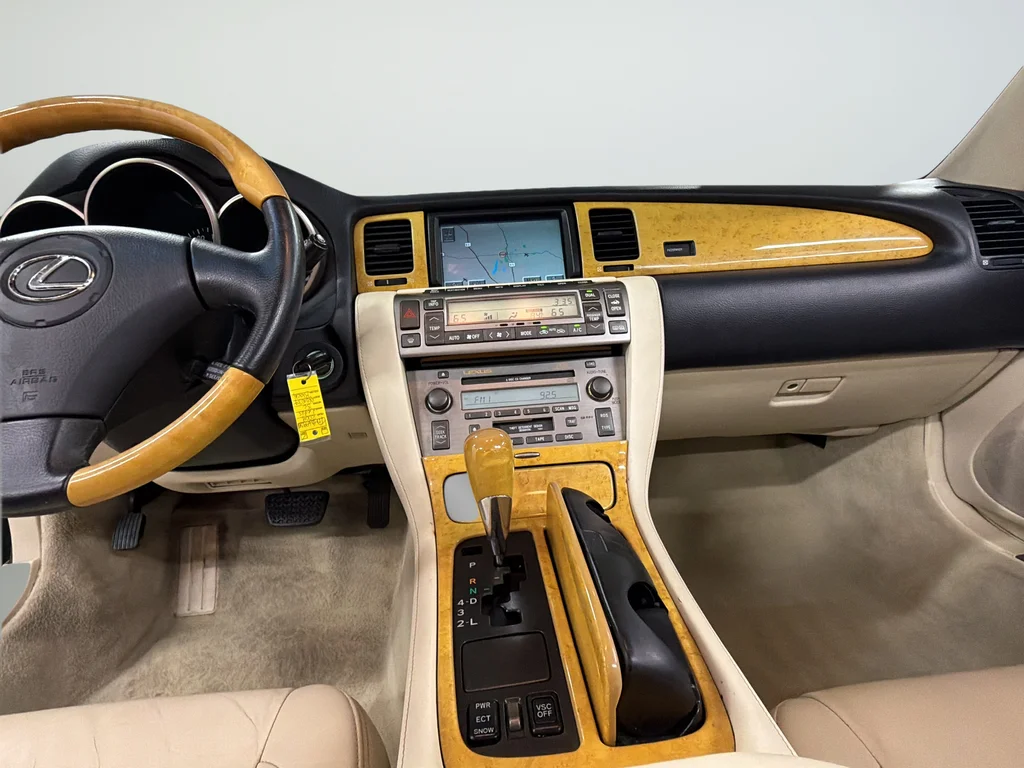 Used 2004 Black Lexus 430 image 18
