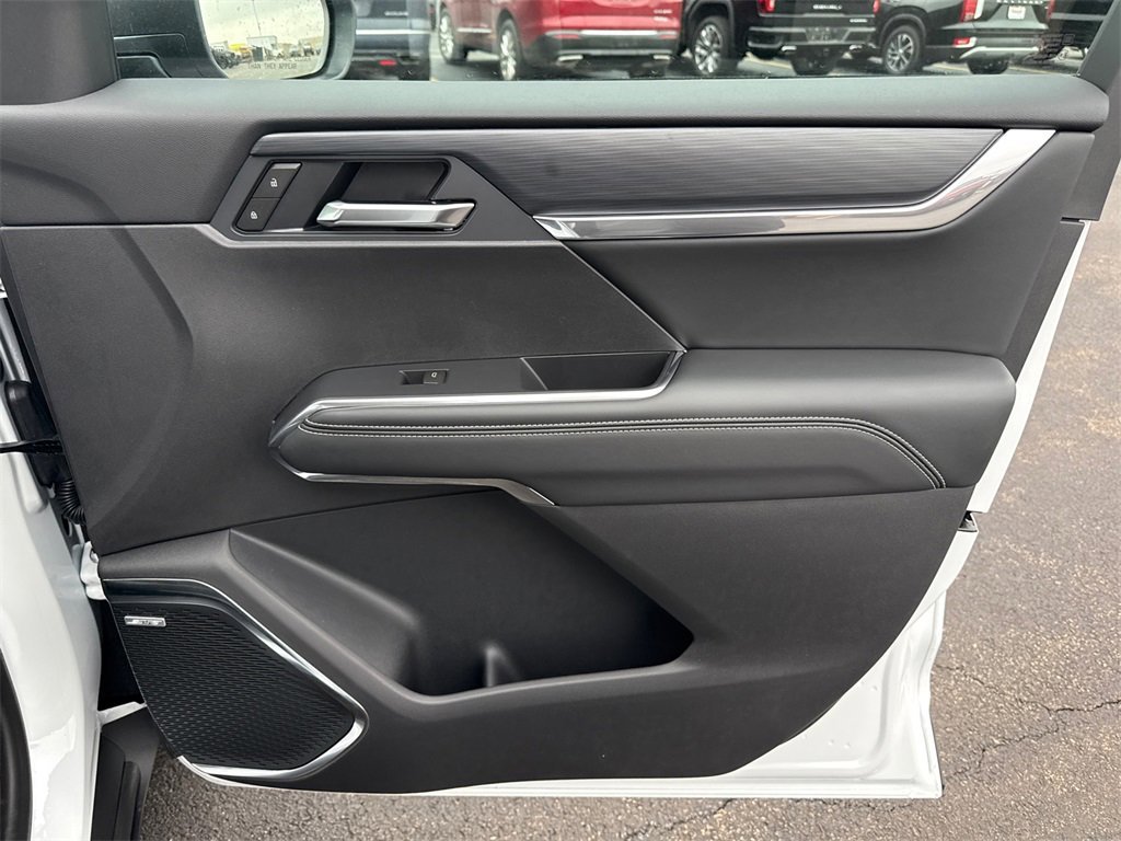 2026 GMC ACADIA - Image 37