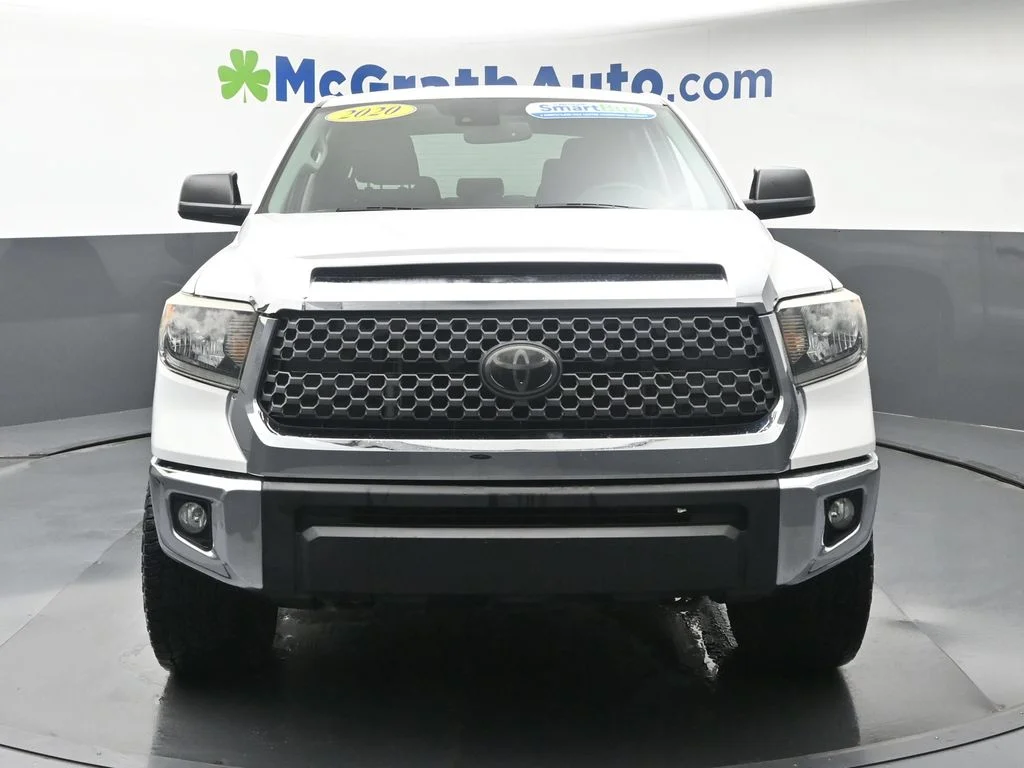 Used 2020 White Toyota SR5 image 21
