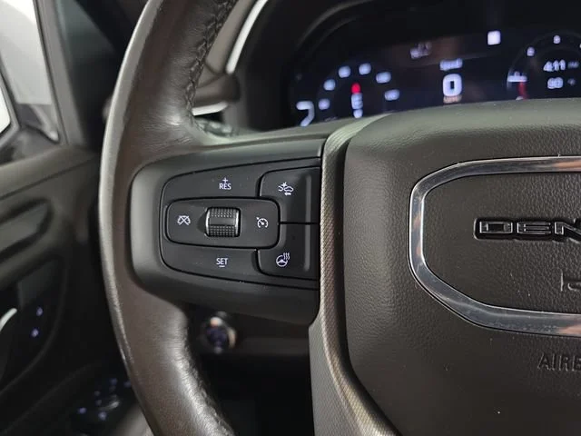 Certified Used 2022 White Frost Tricoat GMC Denali image 15
