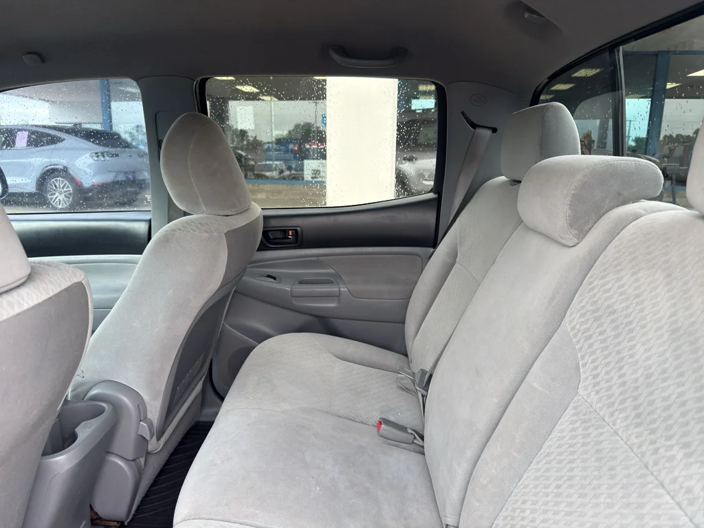 Used 2010 Silver Streak Mica Toyota PreRunner image 16