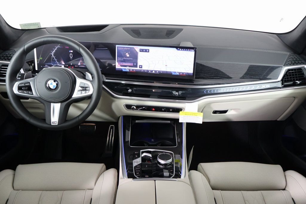 New 2026 Mineral White Metallic BMW xDrive40i image 4