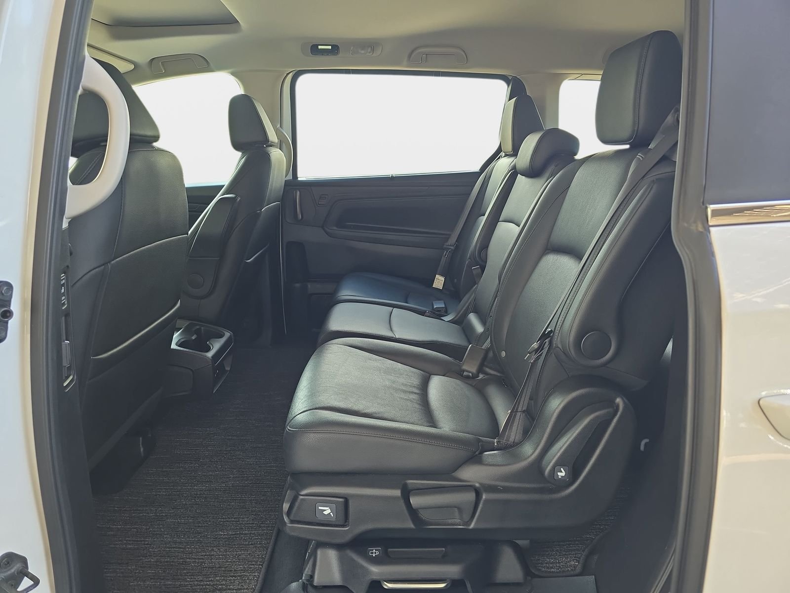 Used 2025  Honda EX-L image 17