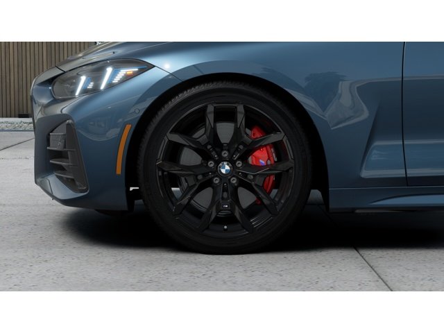 New 2027 Arctic Race Blue metallic BMW  image 7