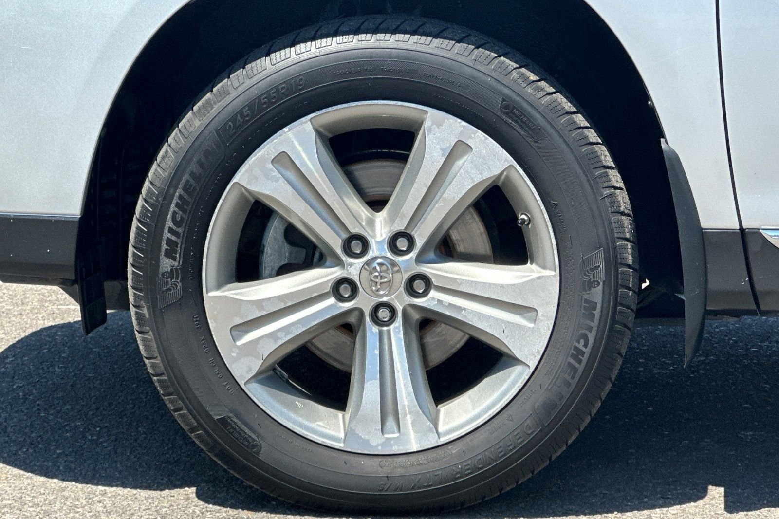 Used 2012 Silver Toyota Limited image 26