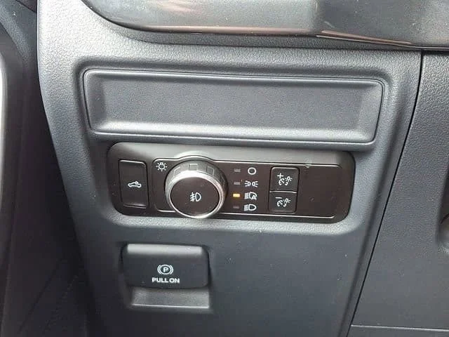 Certified Used 2023 Avalanche Gray Ford XL image 23
