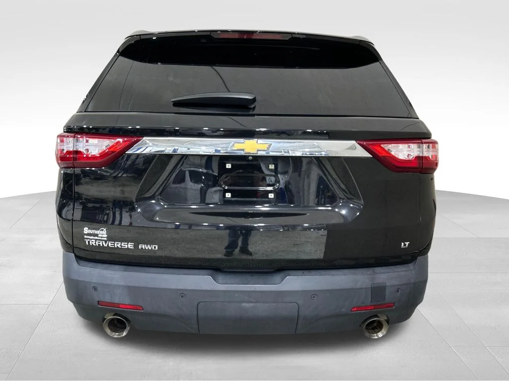 Used 2020 Black Chevrolet LT image 4