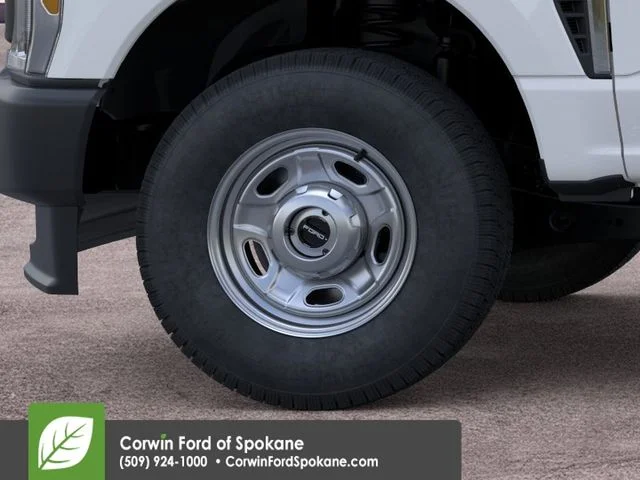 New 2026 Oxford White Ford XL image 19