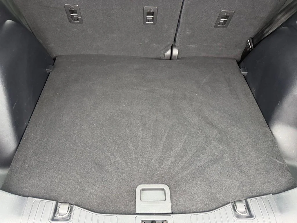 Used 2022 Silver Ford S image 37