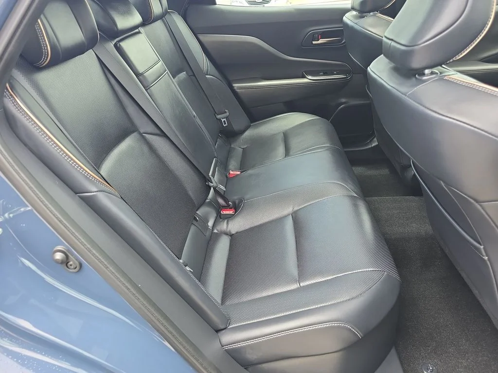 Used 2025 White Toyota Nightshade image 37
