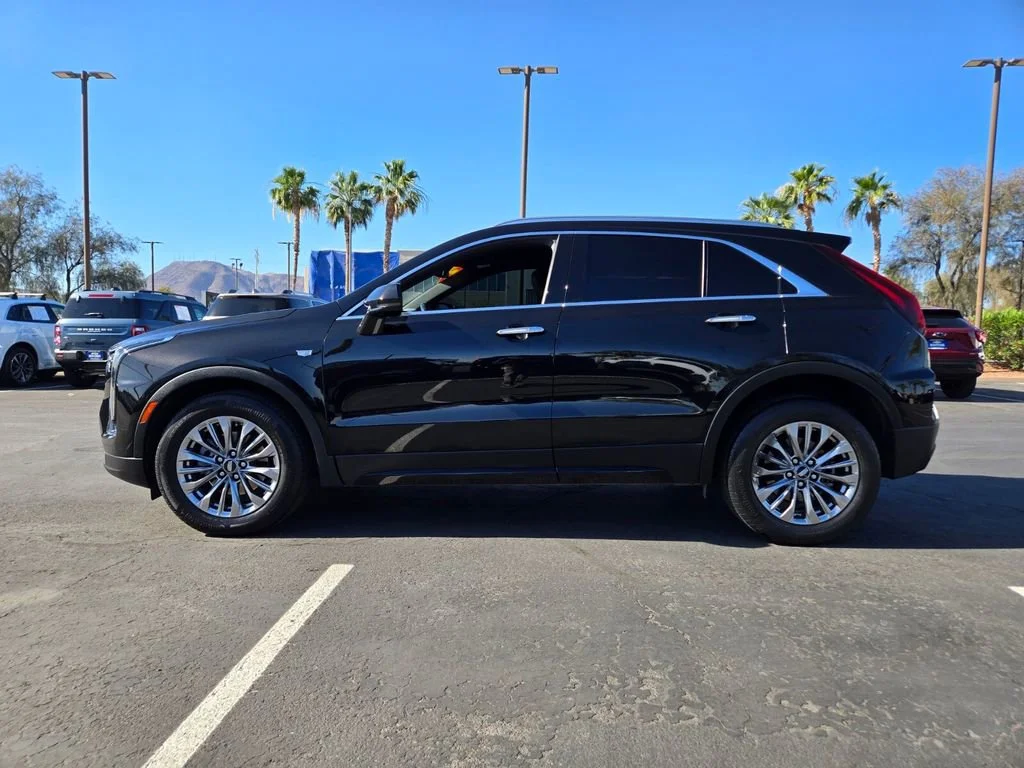 Used 2024 Stellar Black Metallic Cadillac Premium Luxury image 3