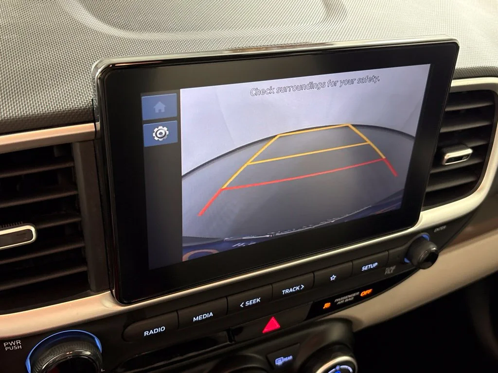 Used 2025 Black Hyundai SEL image 35