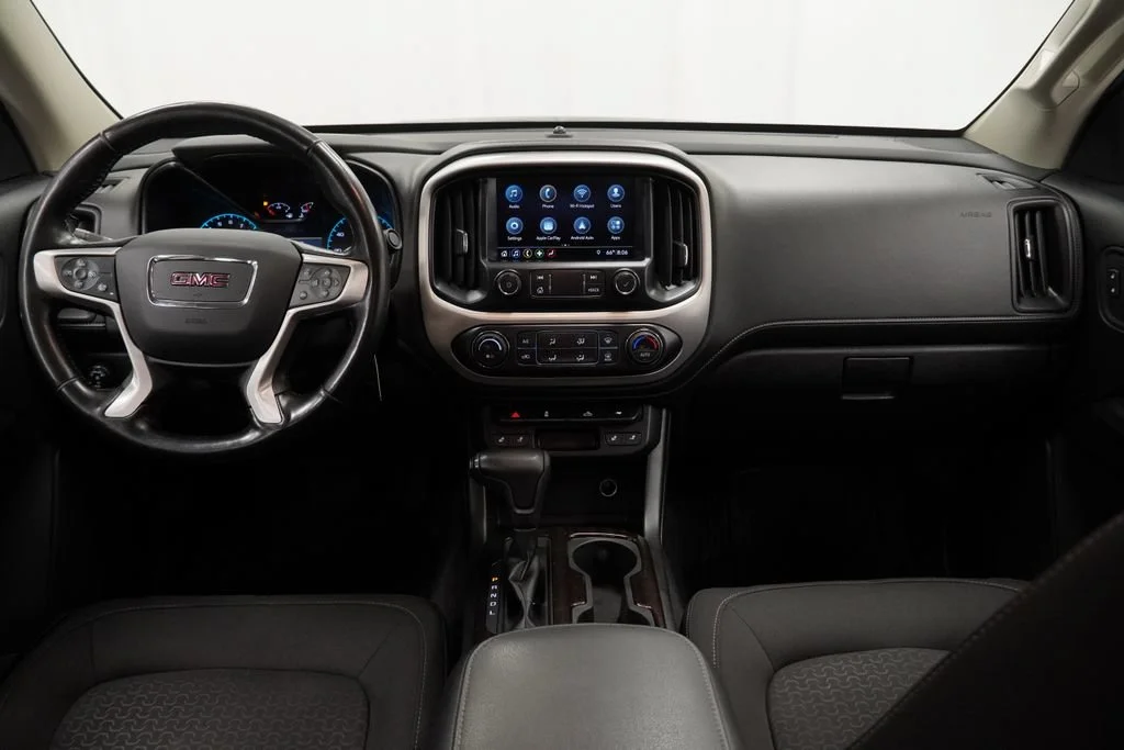 Used 2020 SATIN STEEL METALLIC GMC 4WD SLE image 7