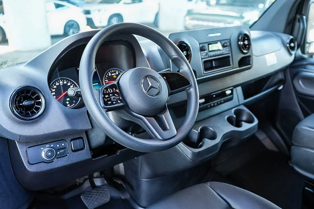 2024 Mercedes-Benz Sprinter Cargo Van Base - Photo 12