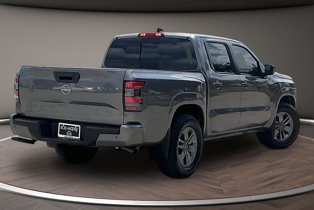 Used 2025 Gray Nissan SV image 2