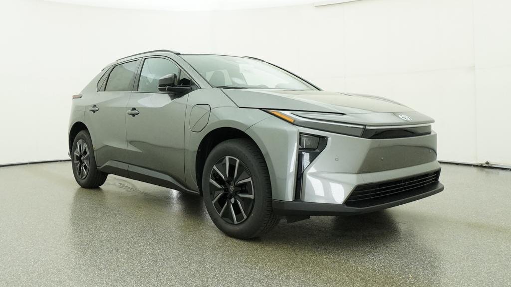 New 2026 Heavy Metal Toyota XLE image 3