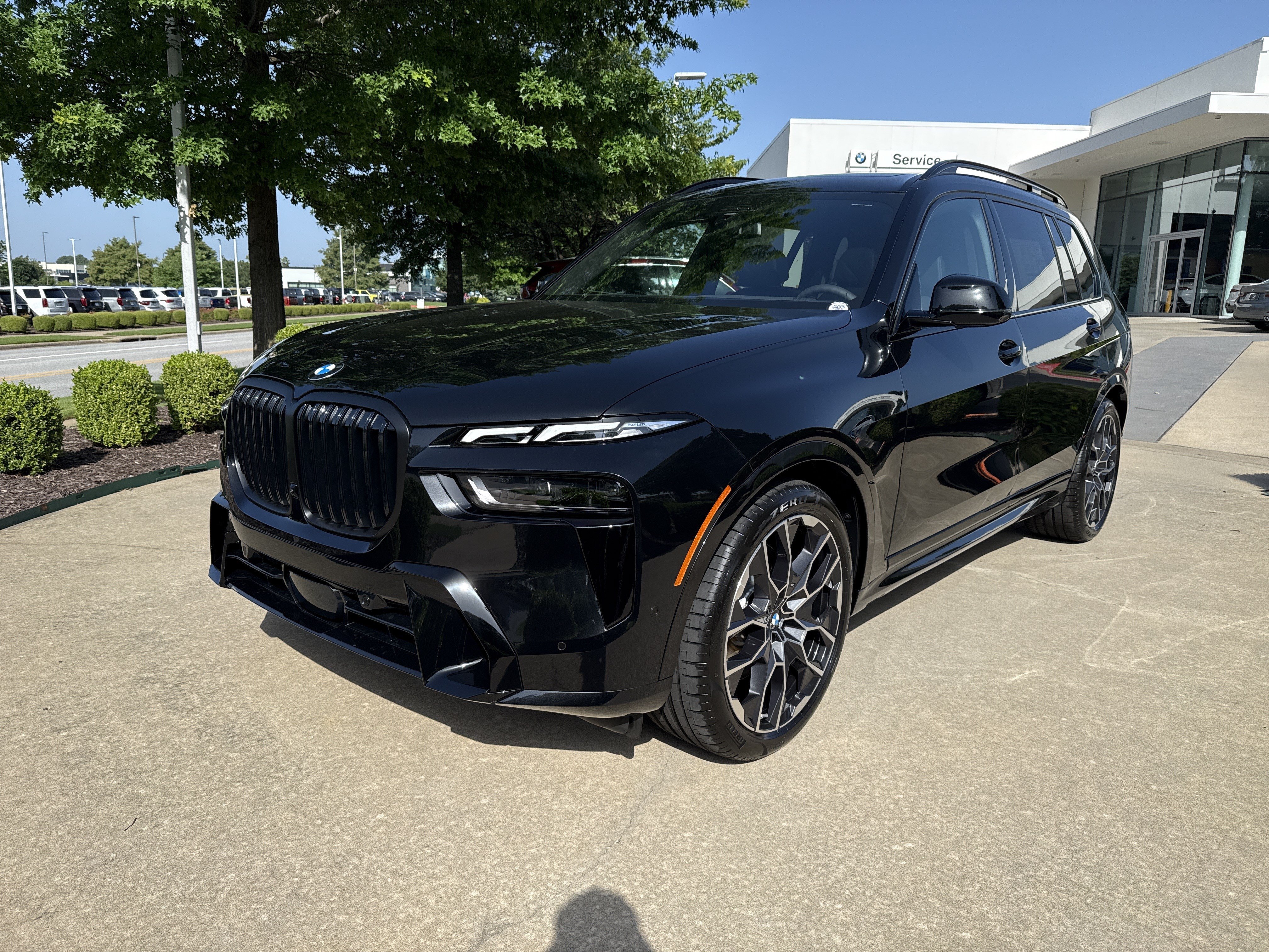 2027 BMW X7