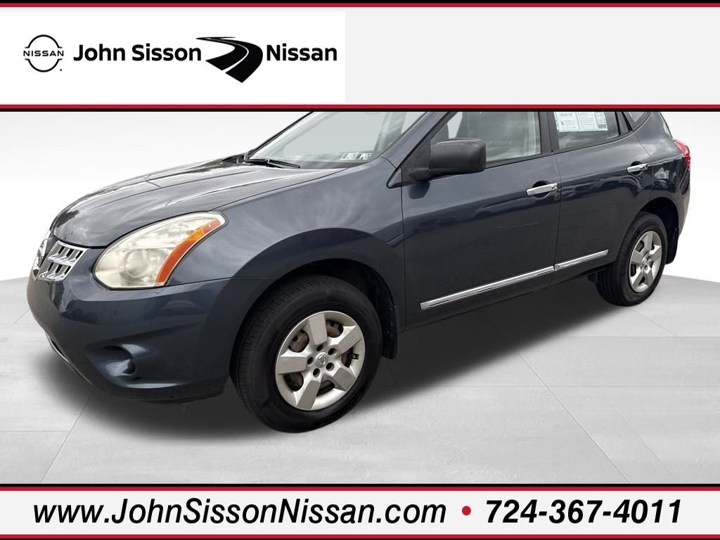 2013 Nissan Rogue S photo 2