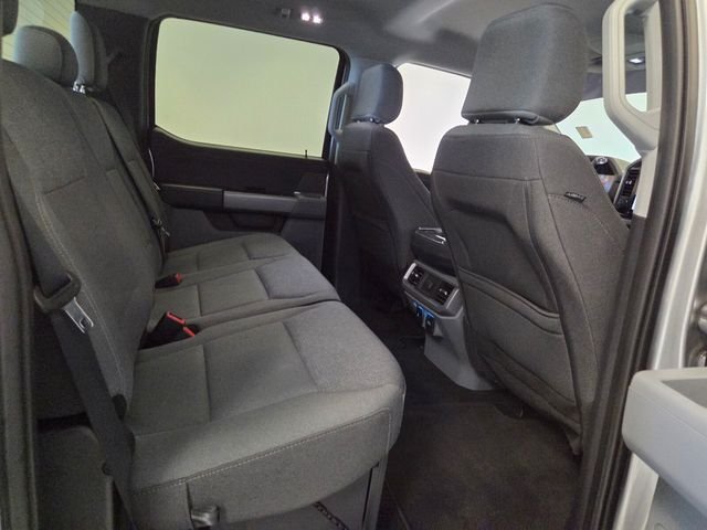 Used 2024 Silver Ford XLT image 16