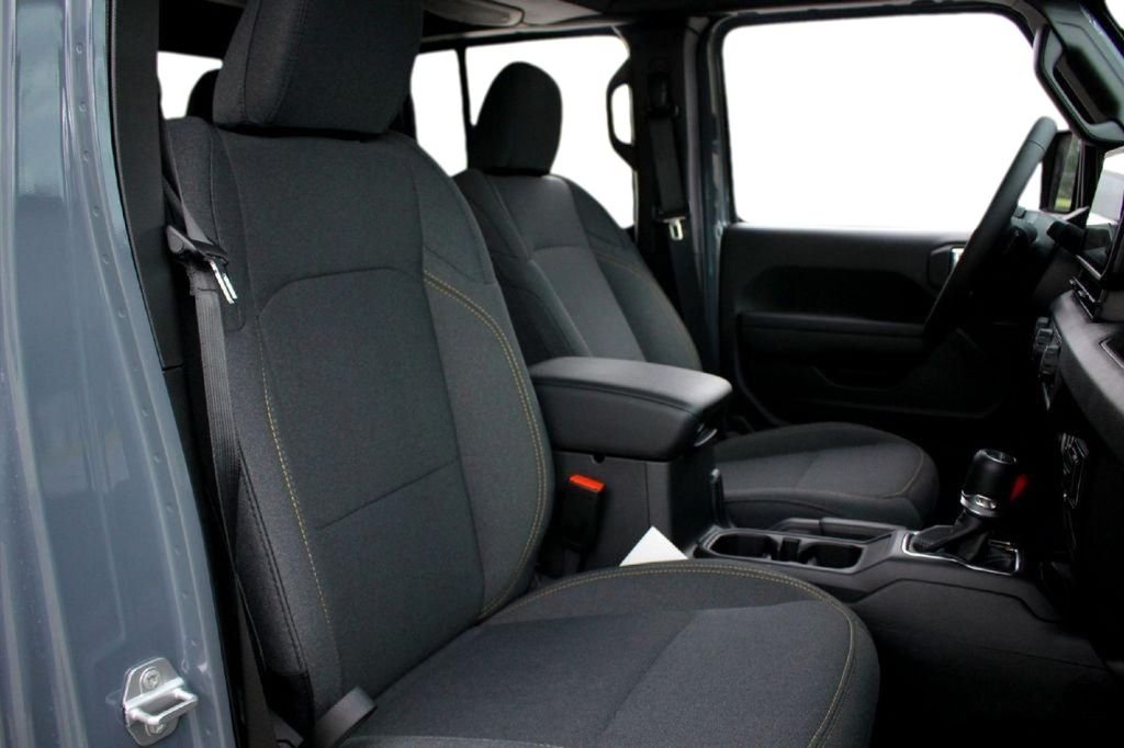 New 2026 Anvil Clear-Coat Exterior Paint Jeep Sport S image 14