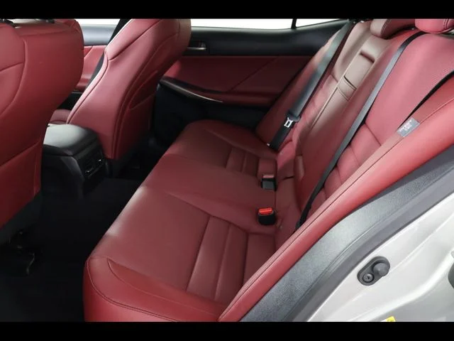 Used 2018 Silver Lexus 300 image 10