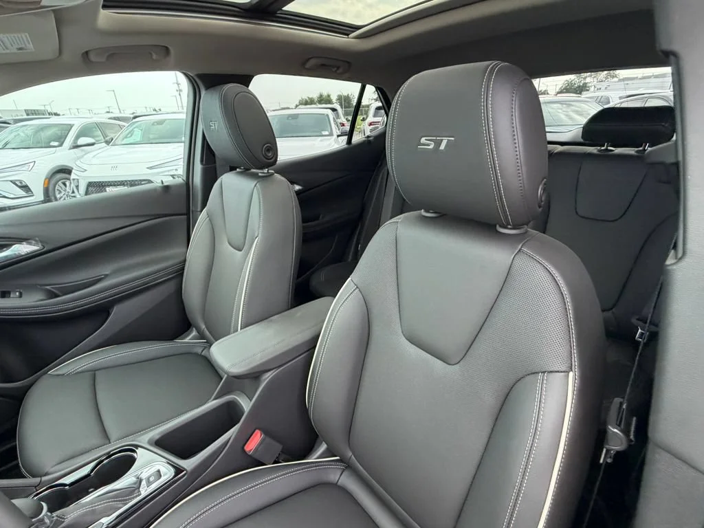 2026 Buick Encore GX Sport Touring - Photo 28