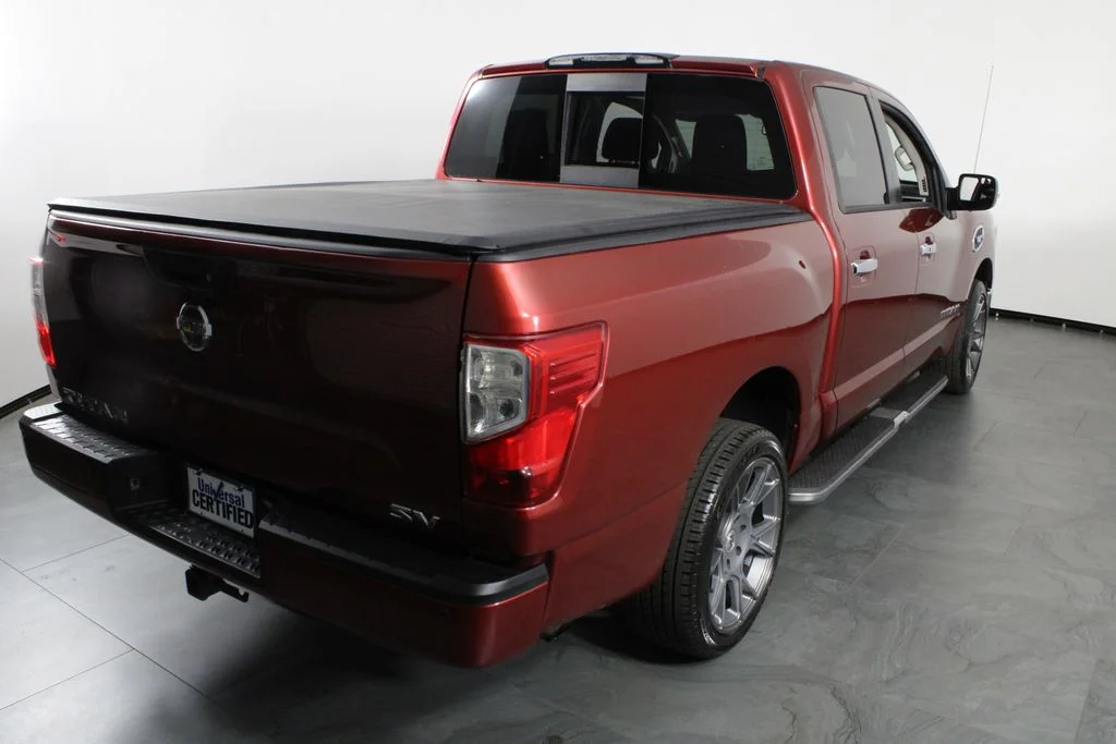 Used 2017 Red Nissan SV image 15