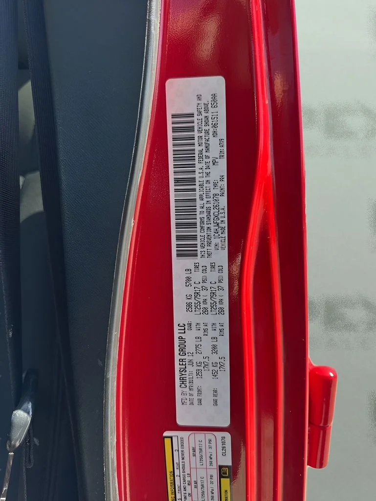 Used 2012 Red Jeep Unlimited Rubicon image 30