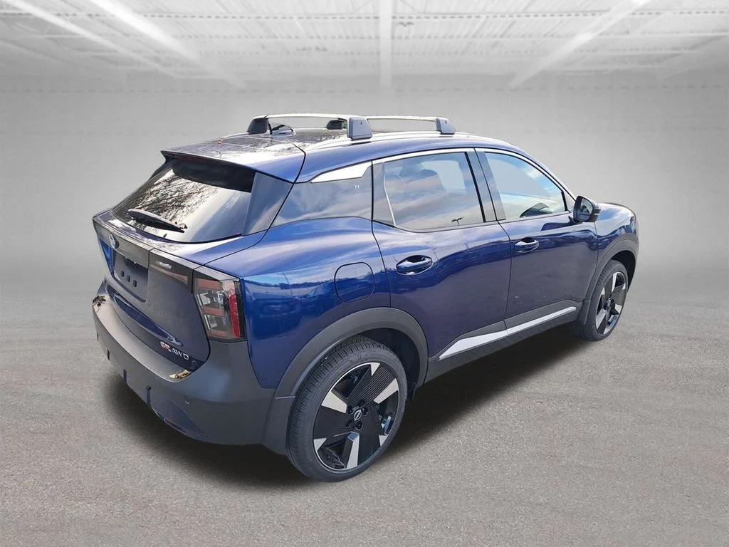 New 2026 Blue Nissan SR image 5