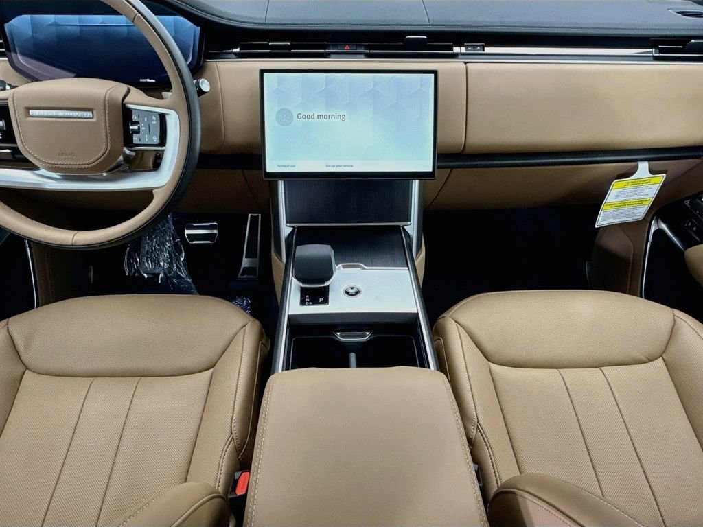 New 2026 Fuji White LAND ROVER SE LWB 7-Seats / V8 image 13