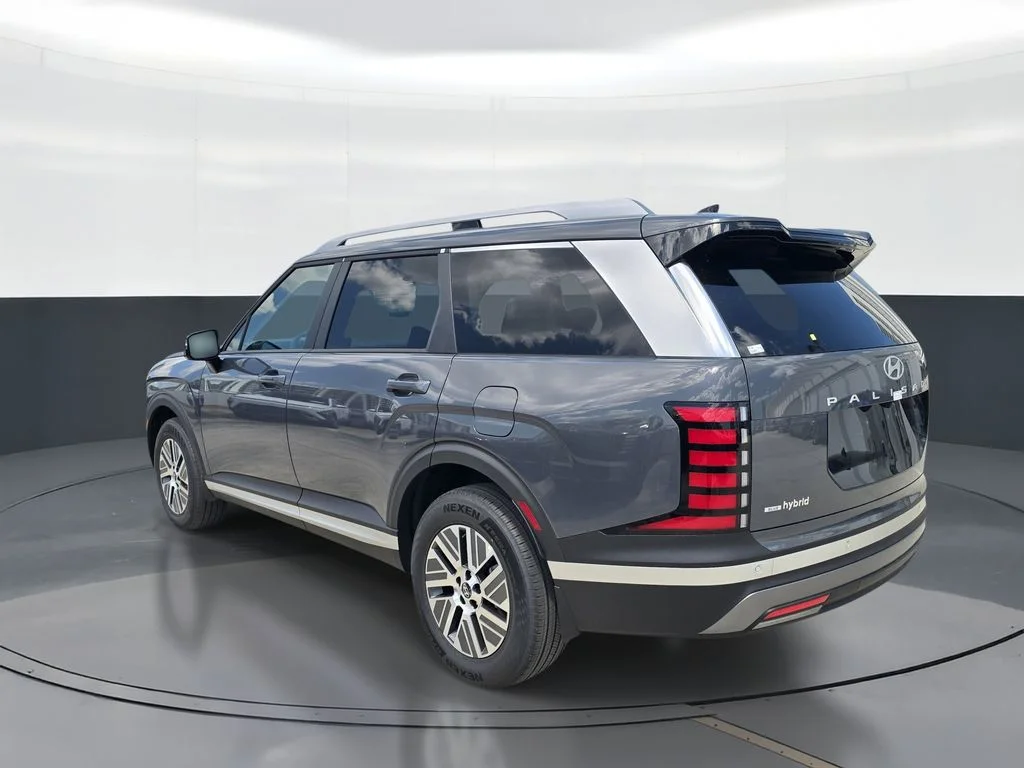 New 2026 Gray Hyundai Blue SEL Premium image 4
