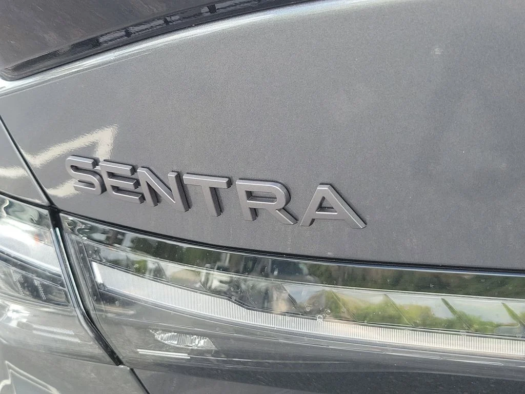 New 2026 Gray Nissan SR image 9
