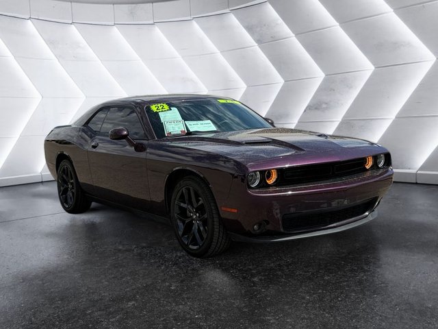 2022 Dodge Challenger SXT