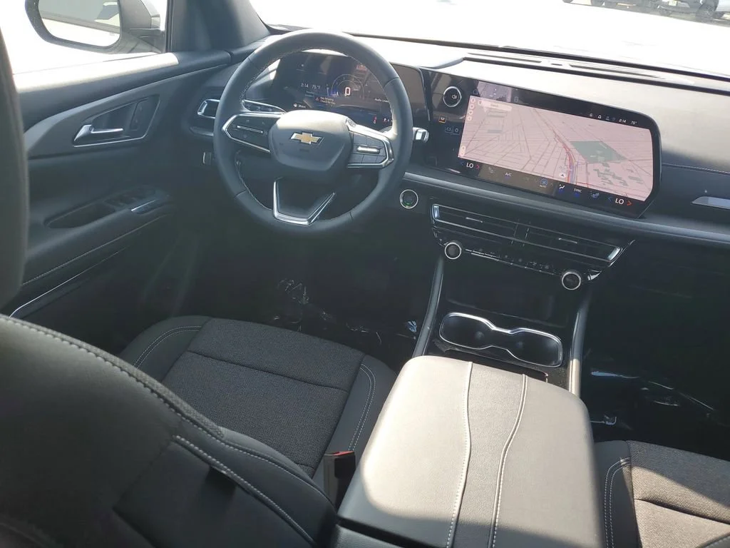 2026 Chevrolet Traverse LT - Photo 11