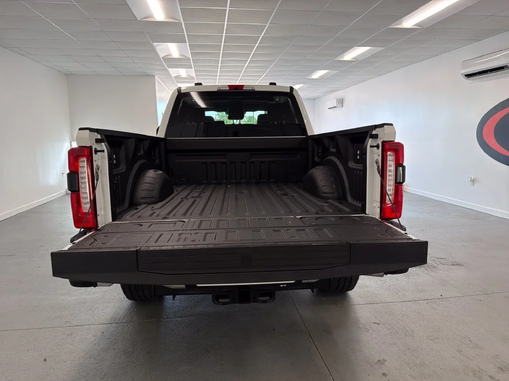 New 2027 White Ford Lariat image 7