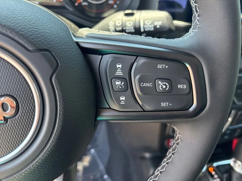 2026 Jeep Wrangler 4-Door Willys - Photo 25