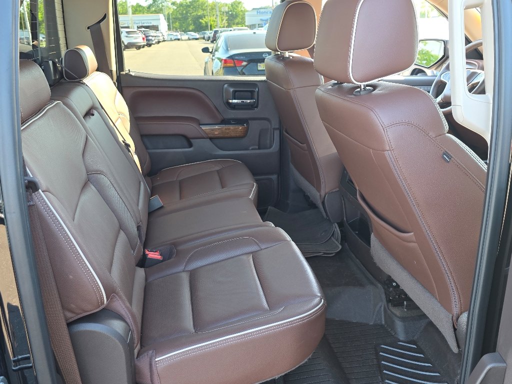 Used 2017 Black Chevrolet High Country image 25