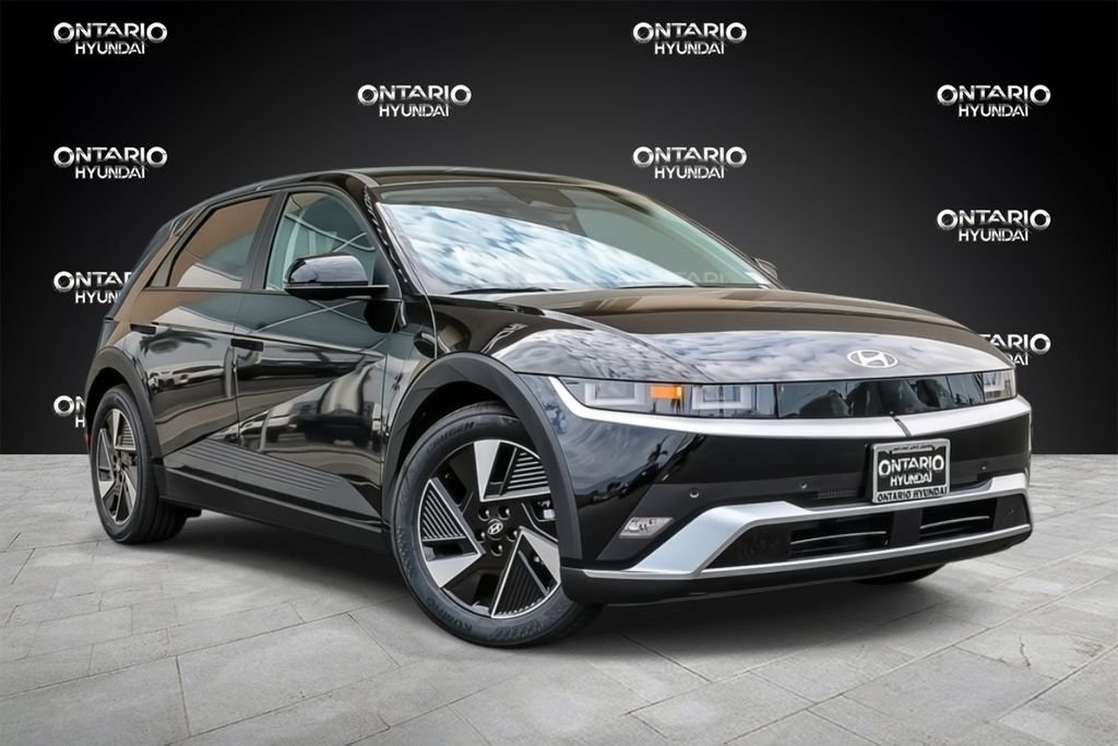 New 2026 Black Hyundai SEL image 1