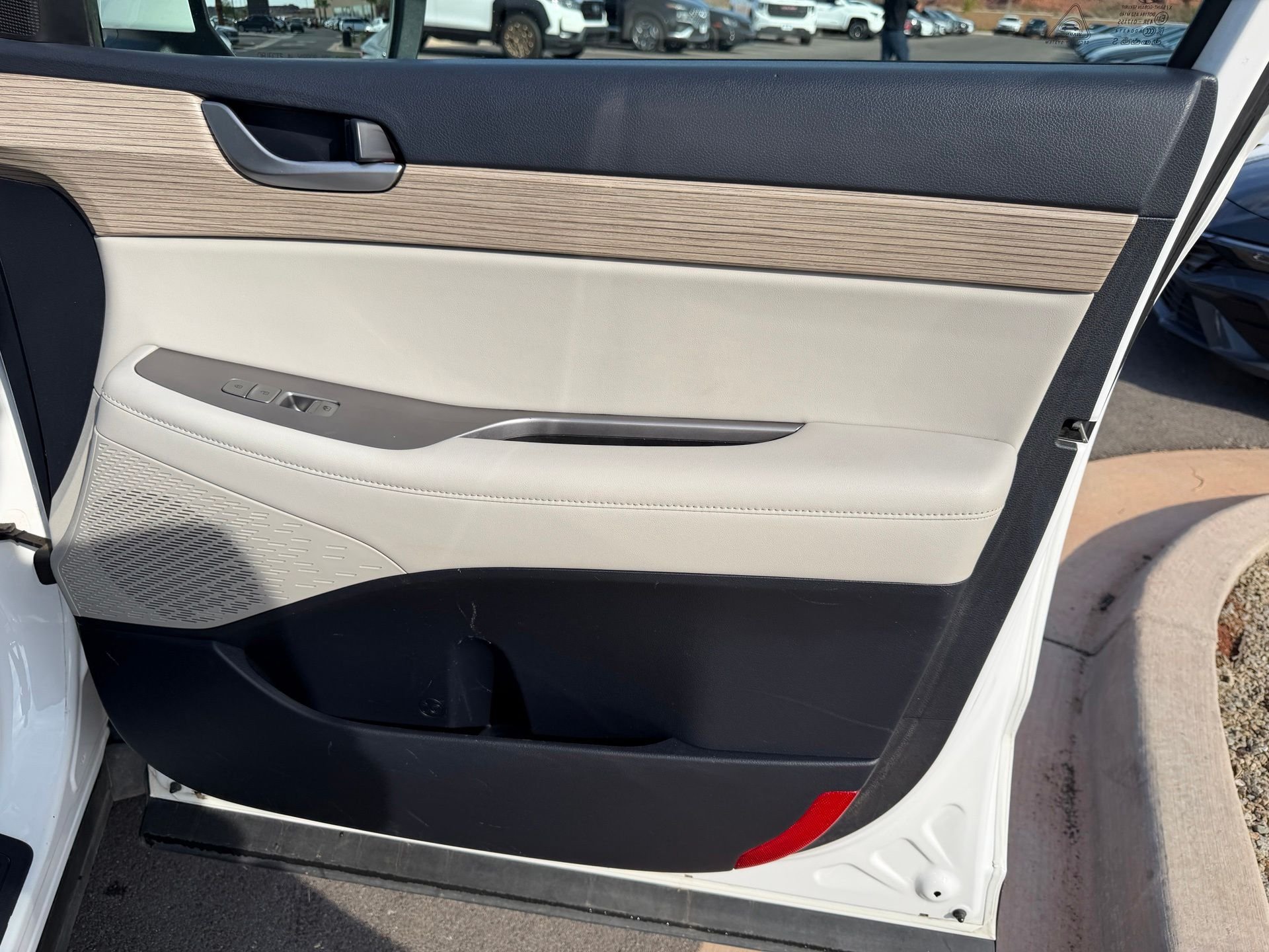 Used 2021 White Hyundai SEL image 57