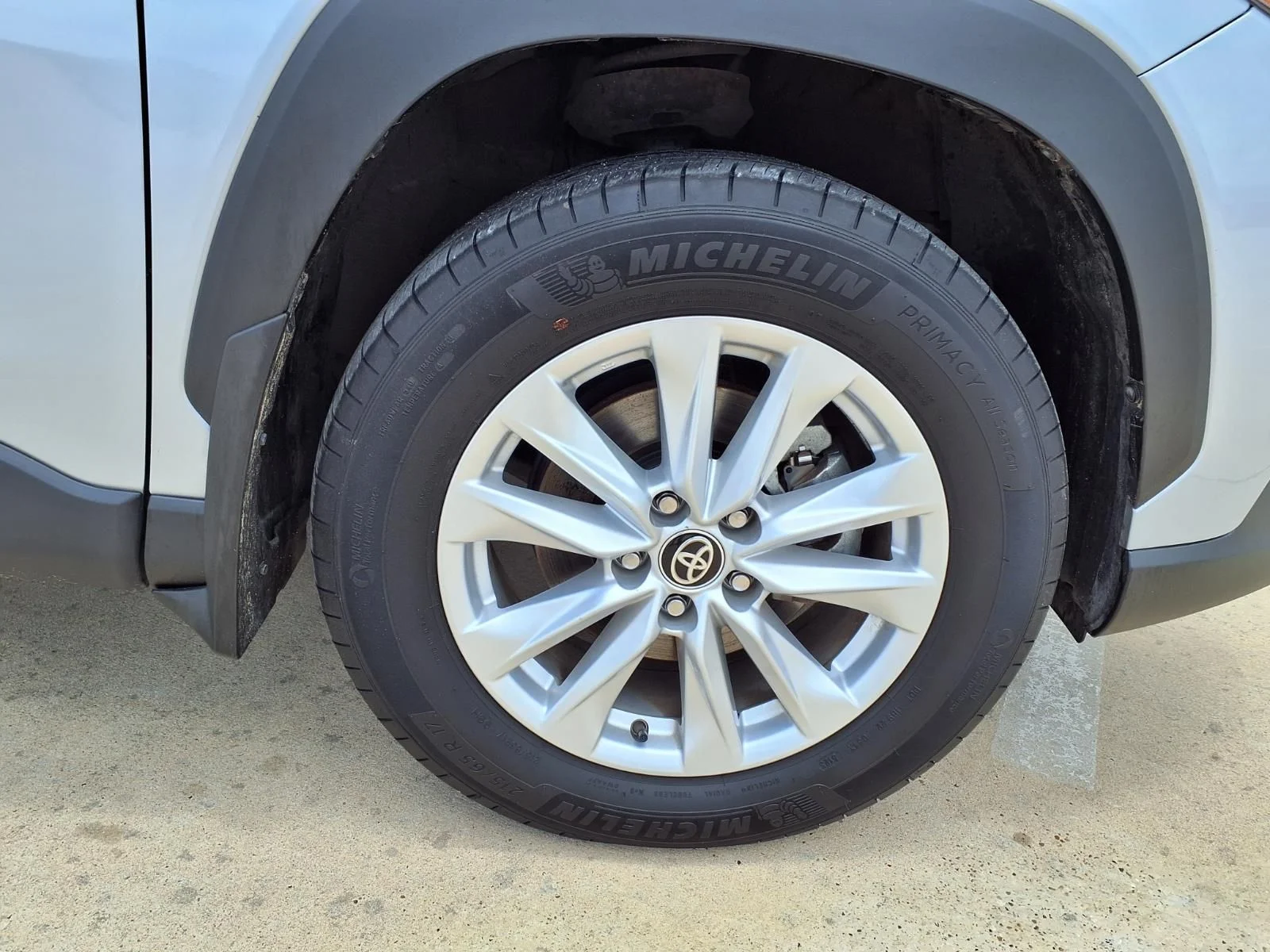 Certified Used 2024 Silver Toyota LE image 10