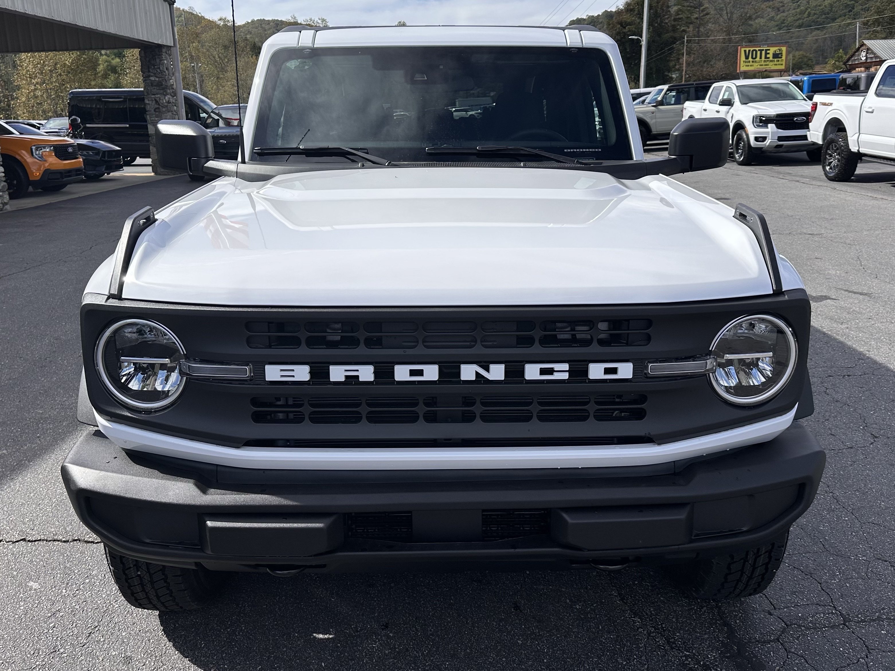 New 2026 Oxford White Ford Big Bend® image 3