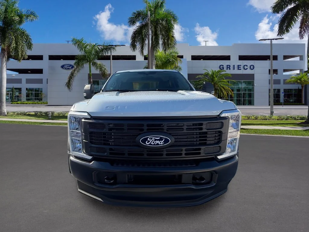 New 2027 White Ford XL image 2
