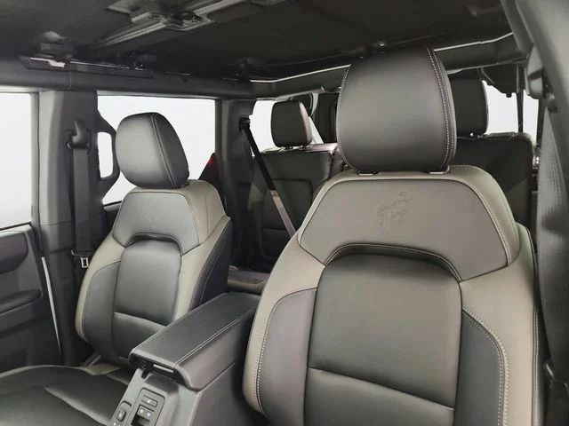 New 2026 Oxford White Ford Outer Banks® image 40