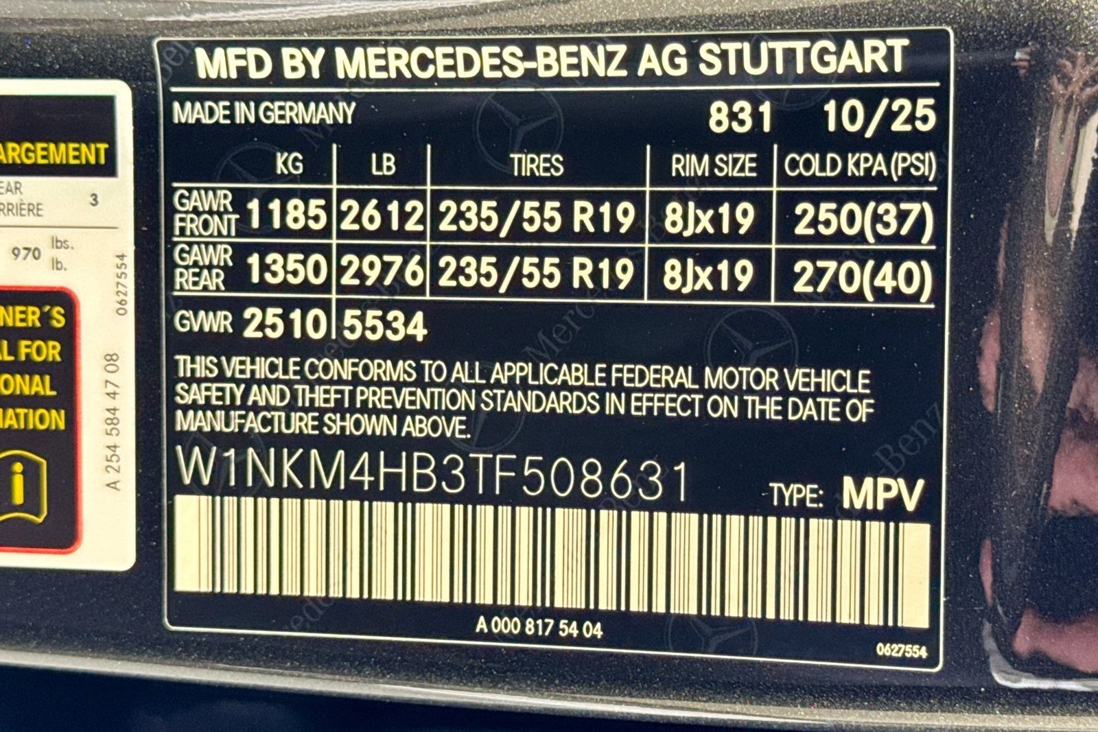 New 2026 Graphite Grey Metallic Mercedes-Benz GLC 300 image 30