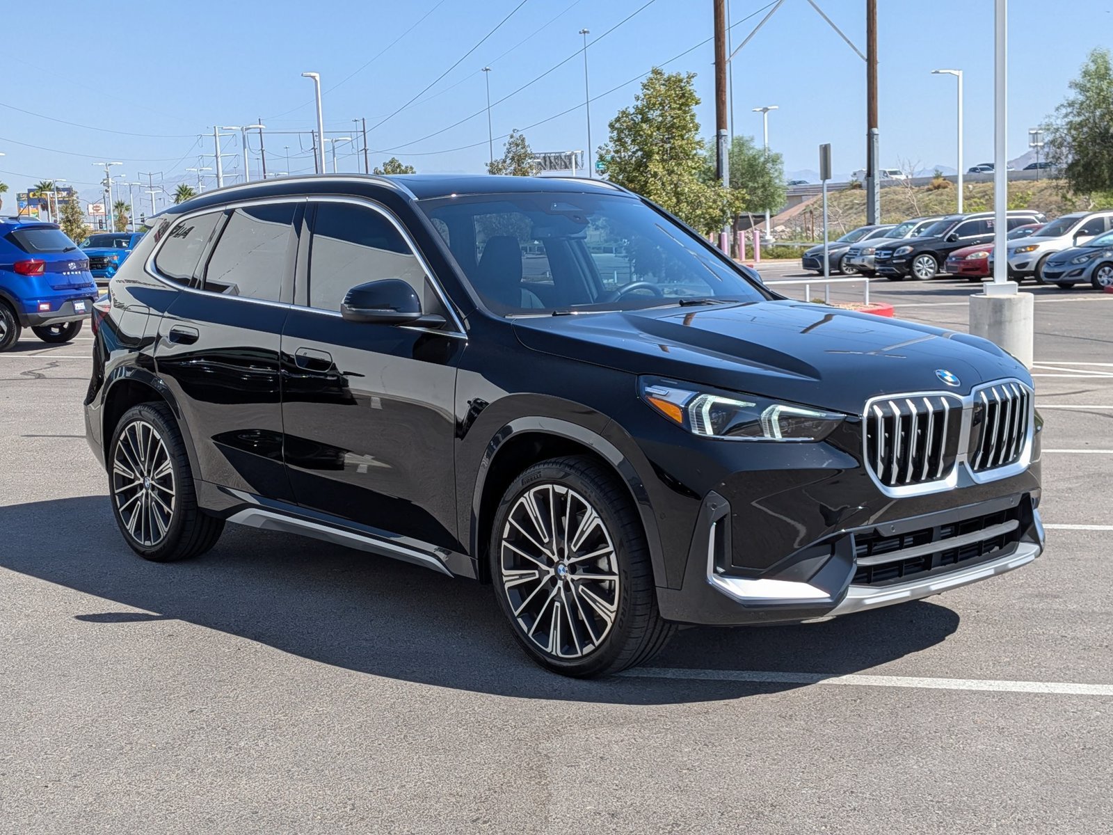 Used 2026 Jet Black BMW xDrive28i image 3