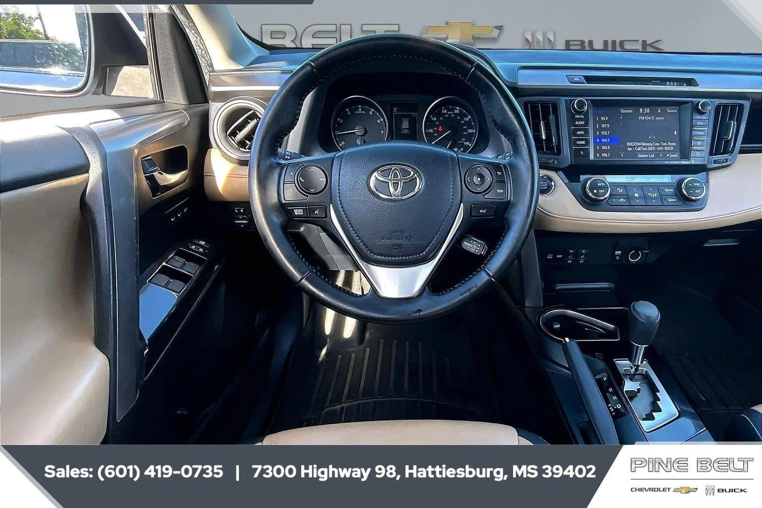 Used 2018 Blizzard Pearl Toyota Limited image 5