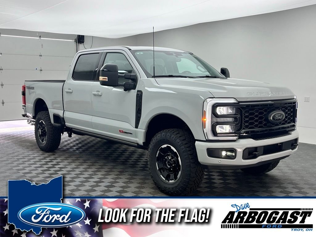 New 2026 White Ford Lariat image 1